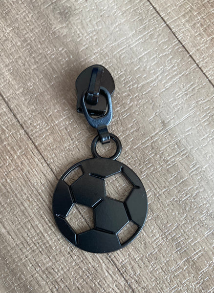 Soccer Ball Zipper Pull