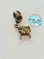 Cow Zipper Pull