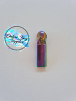Bar zipper pull