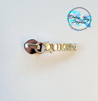 Queen zipper pull
