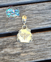 Floral Bee Zipper Pull - Number 3
